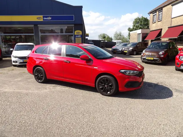 Fiat Tipo 1.0 City Life / Rijklaarprijs 2022 Benzine 2