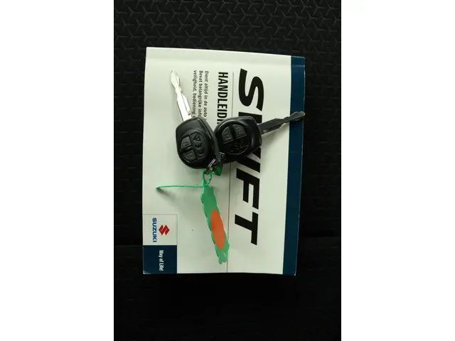 Suzuki Swift 1.2 Comfort Smart Hybrid 2021 Benzine 9