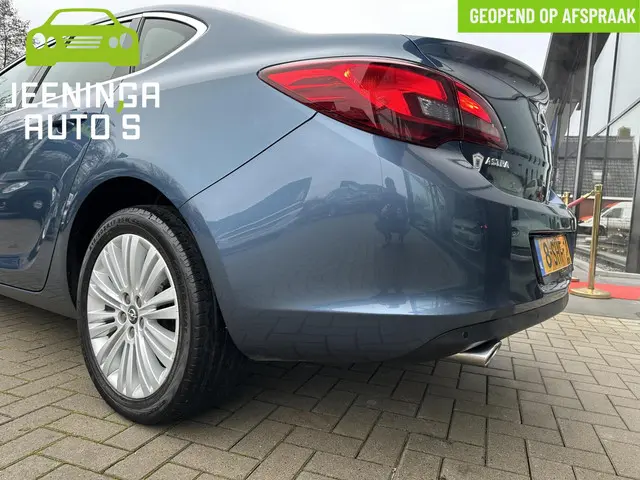 Opel Astra 1.4 Turbo Cosmo|Navi|Airco|NAP 2013 Benzine 23