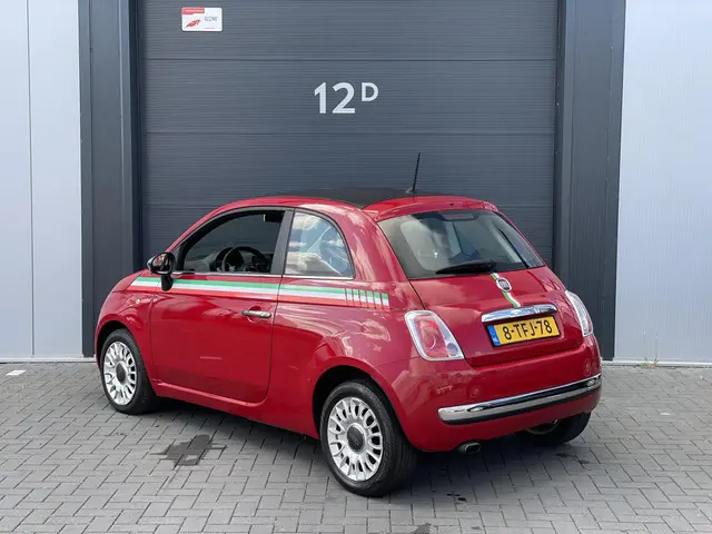 Fiat 500 1.0 TwinAir Ferrari Edition 2014 Benzine 3