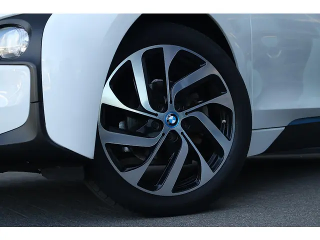 BMW i3 Basis Comfort Advance 22 kWh 2015 Elektrisch 4