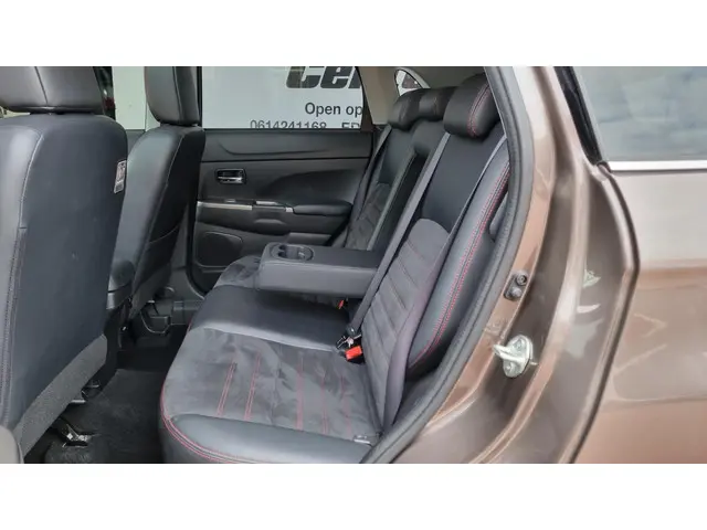 Mitsubishi ASX 1.6 Cleartec Connect Pro+ 2018 Benzine 12