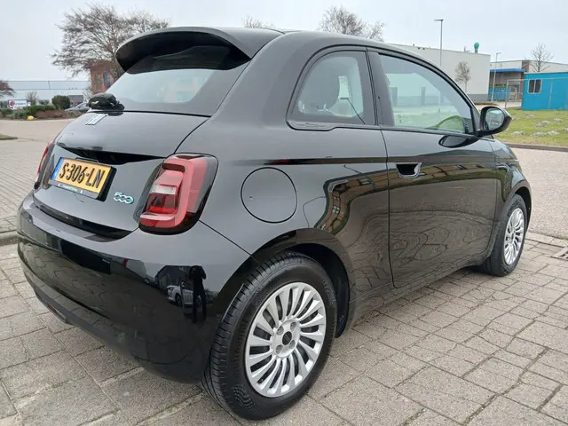 Fiat 500 42 kWh 2023 Elektrisch 5