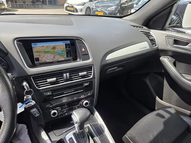 Audi Q5 2.0 TFSI q. Adr. Sp. 2017 Benzine 19