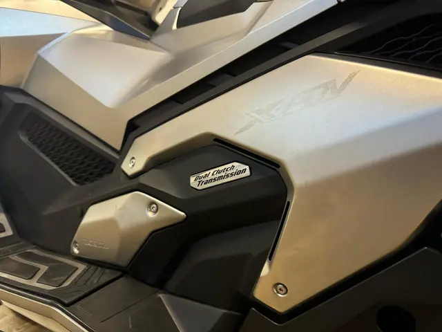 Honda NC 750 Scooter X-ADV KEYLESS LED AKRA! 2021 Benzine 7