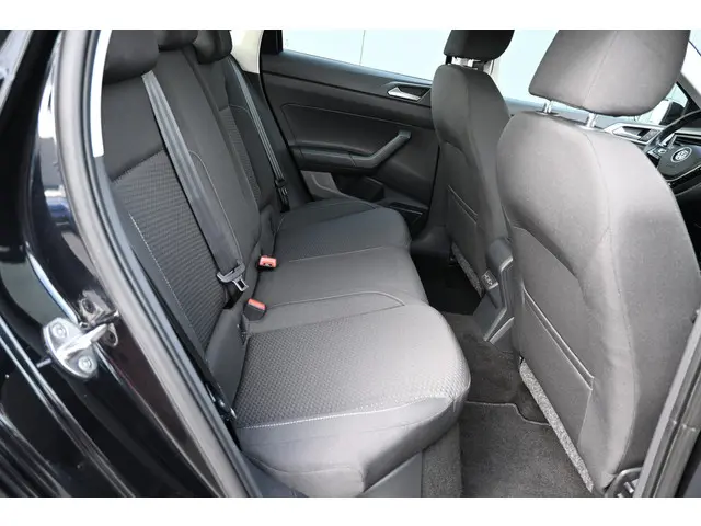 Volkswagen Polo 1.0 TSI Comfortline 2019 Benzine 25