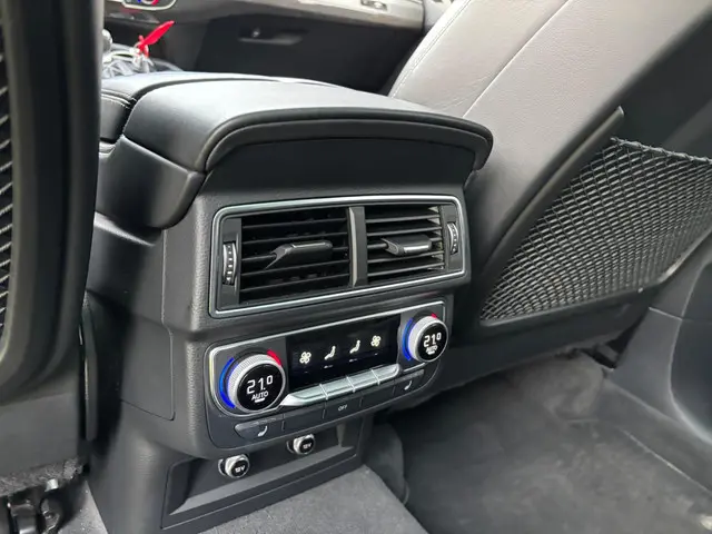 Audi Q7 4.0 TDI SQ7 quattro Grijs kenteken 2017 Diesel 11