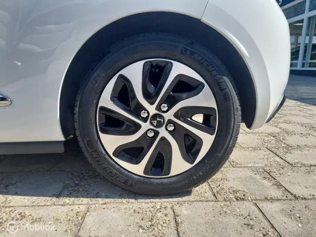 Citroën DS3 1.2 PureTech So Chic 2015 Benzine 29