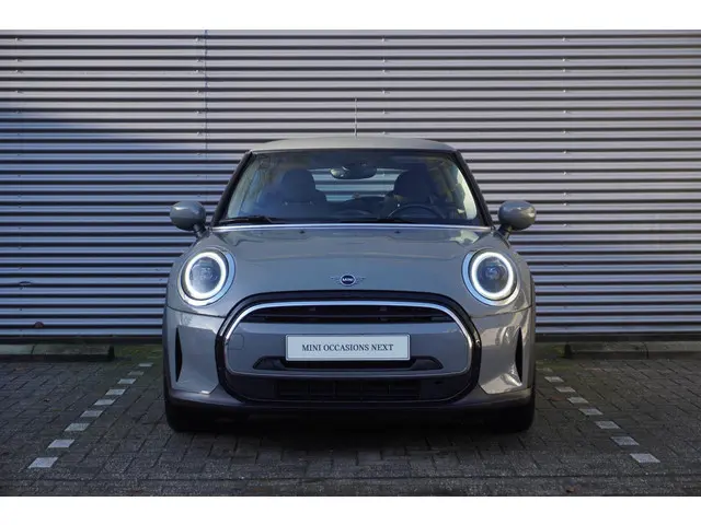 MINI 3-Deurs One 2021 Benzine 3