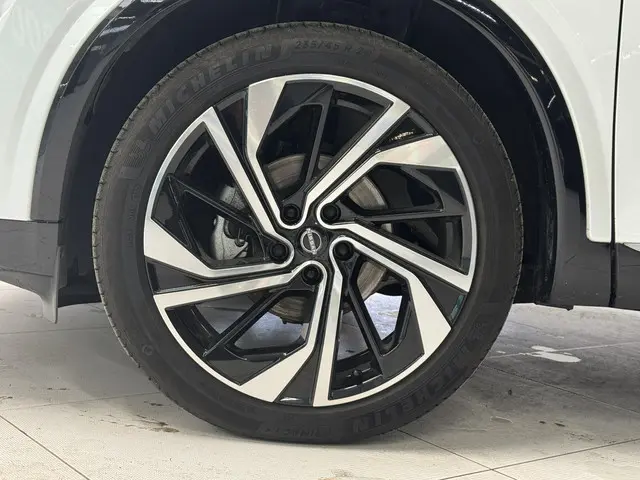 Nissan QASHQAI 1.3 MHEV Xtronic Tekna Plus 2025 Benzine 22