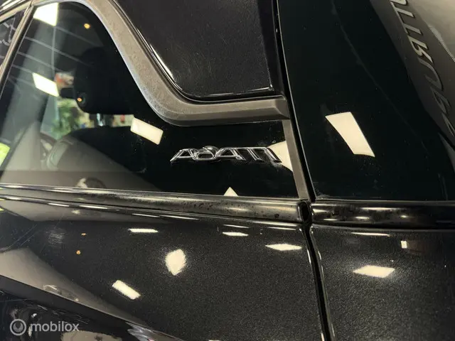 Opel ADAM 1.2 AIRCO / SLECHTS 49.000 KM NAP 2013 Benzine 6