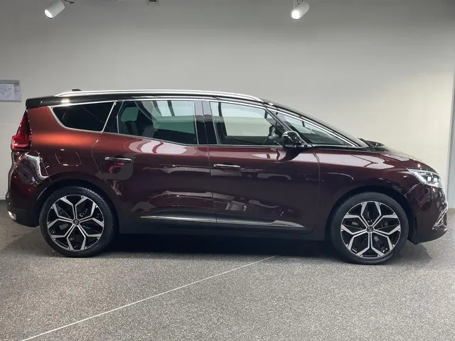 Renault Grand Scénic 1.3 TCe Techno 7p. 2022 Benzine 14