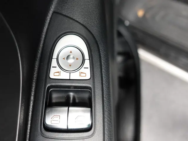 Mercedes-Benz Vito 114 CDI Lang 2024 Diesel 9