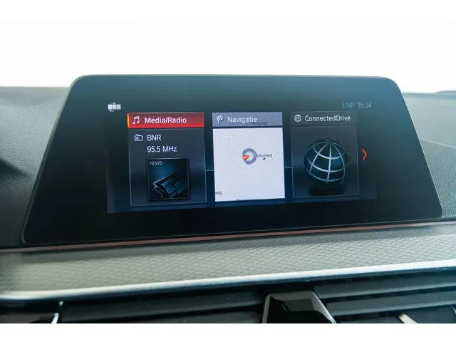 BMW 5 Serie 530d High Executive 2020 Diesel 18