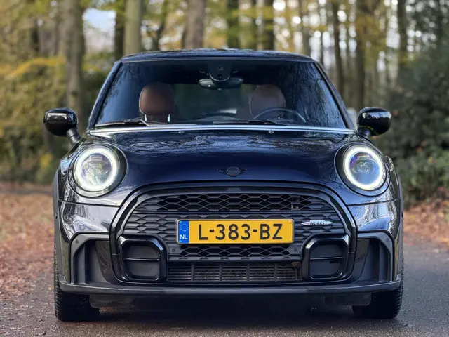 MINI Cooper Mini 1.5 John Cooper Works 2021 Benzine 38