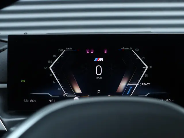 BMW i4 eDrive40 2025 Elektrisch 24