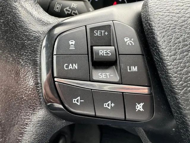 Ford Transit Custom 290 2.0 TDCI L1H1 Sport 2019 Diesel 11