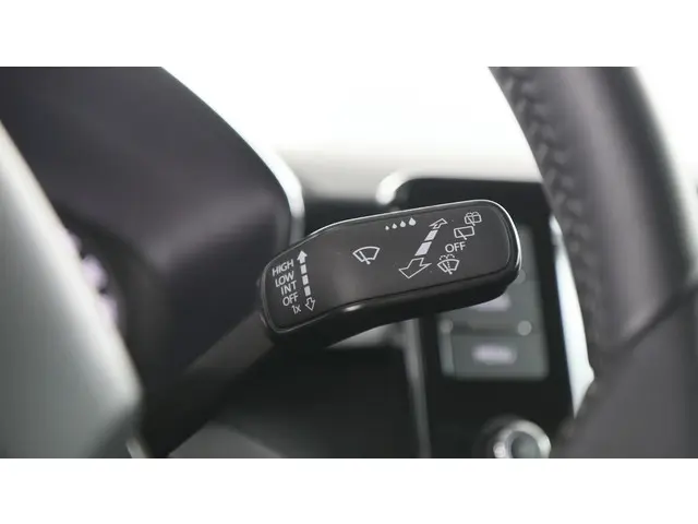 Škoda Fabia 1.0 TSI 95pk Ambition 2024 Benzine 24