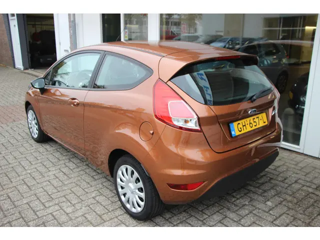 Ford Fiesta 1.0 Style 2015 Benzine 4
