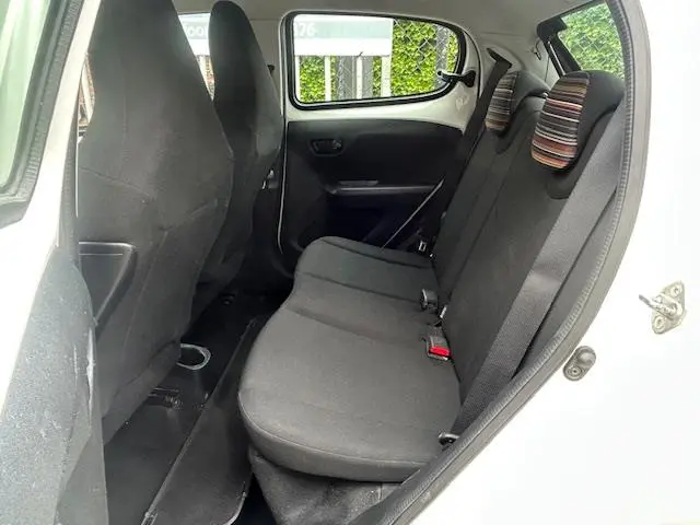 Citroën C1 1.0 e-VTi Feel Navi airco cruise 2015 Benzine 6