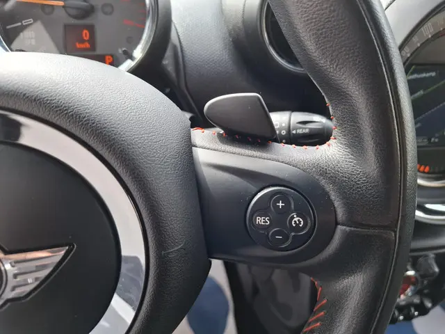 MINI Countryman Mini 1.6 Cooper S Chili JCW 2016 Benzine 10