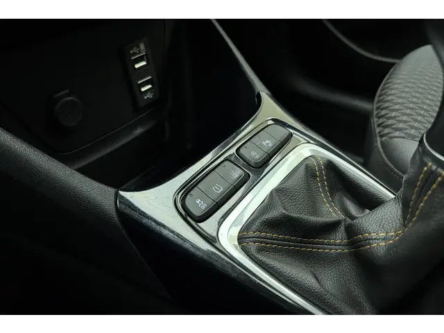 Opel Crossland X 1.2 Turbo Innovation 2018 Benzine 25