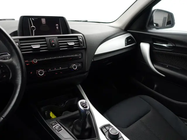 BMW 1 Serie 116i Business- 2012 Benzine 8