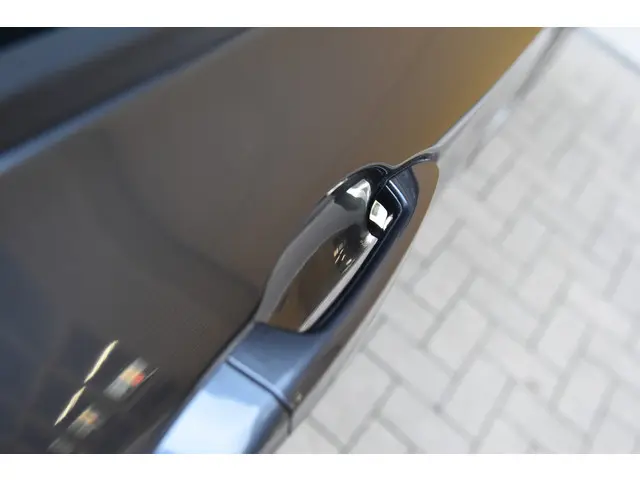 BMW X1 sDrive20i 2019 Benzine 33