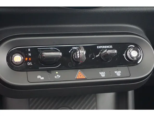 MINI 3-Deurs Cooper C 2024 Benzine 15