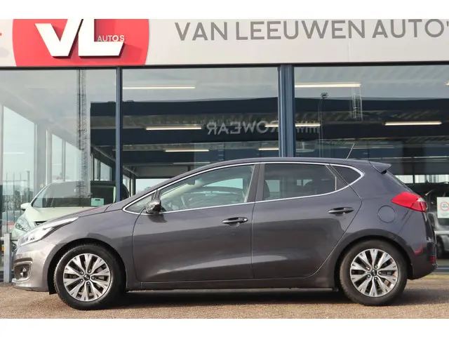 Kia cee'd 1.0 T-GDi DynamicLine 2016 Benzine 7