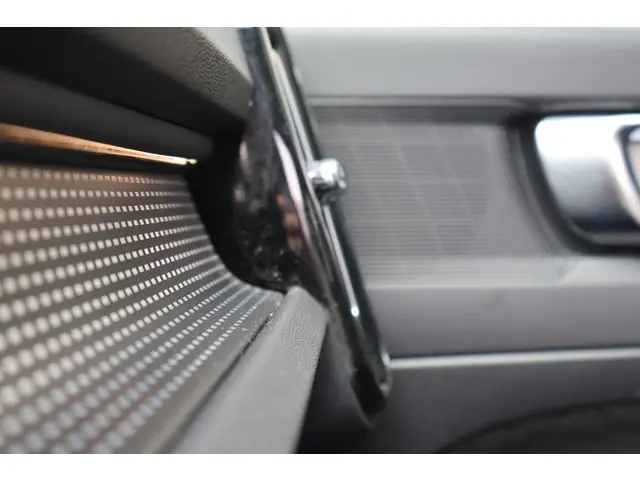 Volvo XC40 Recharge Plus 2022 Elektrisch 34