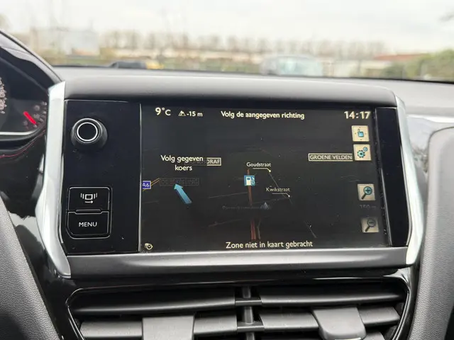 Peugeot 208 1.2 VTi Allure 2014 Benzine 14