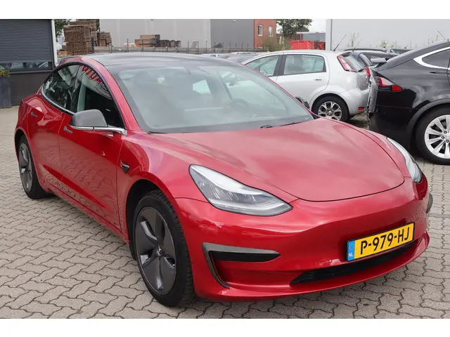 Tesla Model 3 Standard RWD Plus 60 kWh 2020 Elektrisch 10
