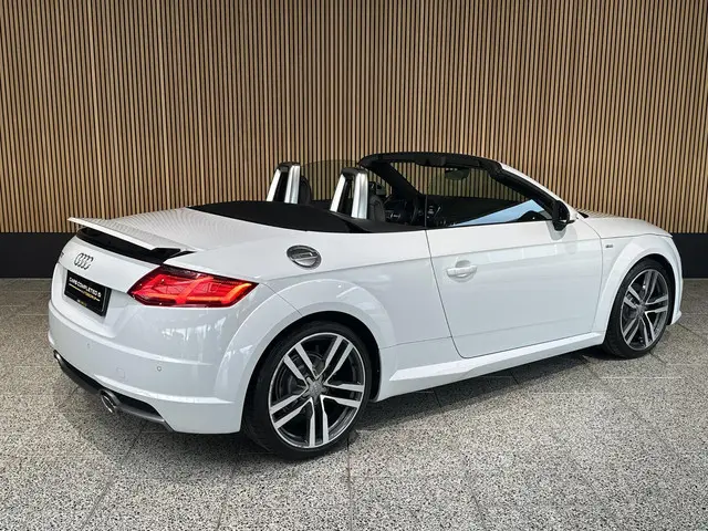 Audi TT Roadster 1.8 TFSI Pro S-line 2016 Benzine 30