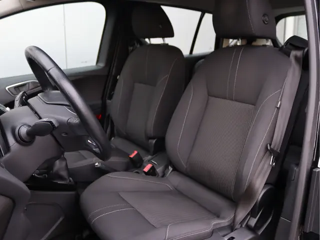 Ford B-MAX 1.0 EcoBoost Titanium 2018 Benzine 4