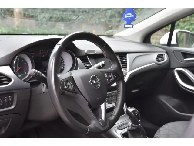 Opel Astra 1.0 Turbo 120 Jaar Edition 2019 Benzine 6