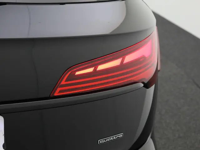 Audi Q5 50 TFSIe 220kW/299PK 2024 Hybride Benzine 41