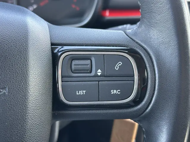 Citroën C3 1.2 PureTech S&S Shine 2017 Benzine 19