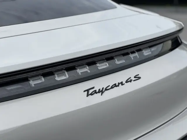 Porsche Taycan 4S Performance 93 kWh 2020 Elektrisch 11