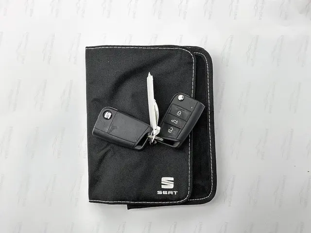 SEAT Arona 1.0 EcoTSI Style Connect 2024 Benzine 32