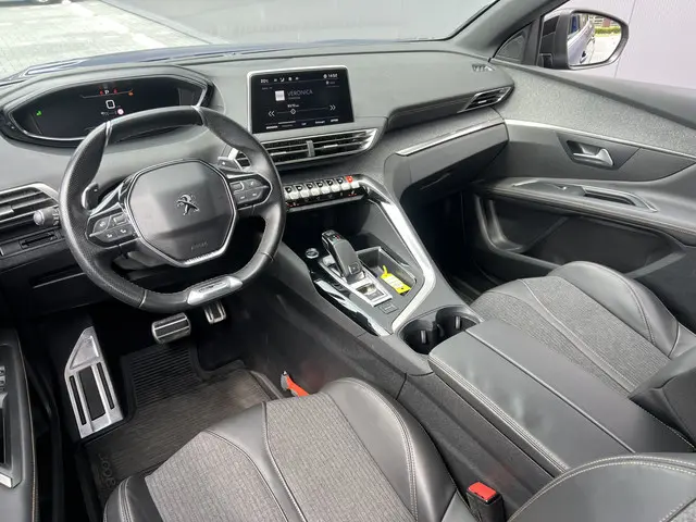 Peugeot 3008 1.6 e-THP GT Line 2018 Benzine 10