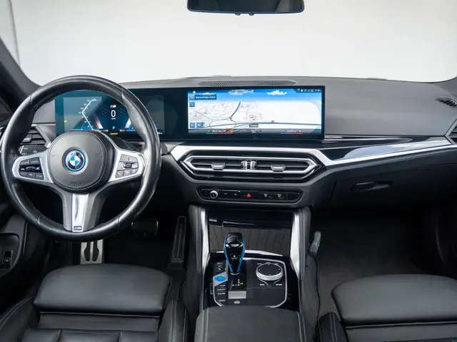BMW i4 eDrive40 2023 Elektrisch 7