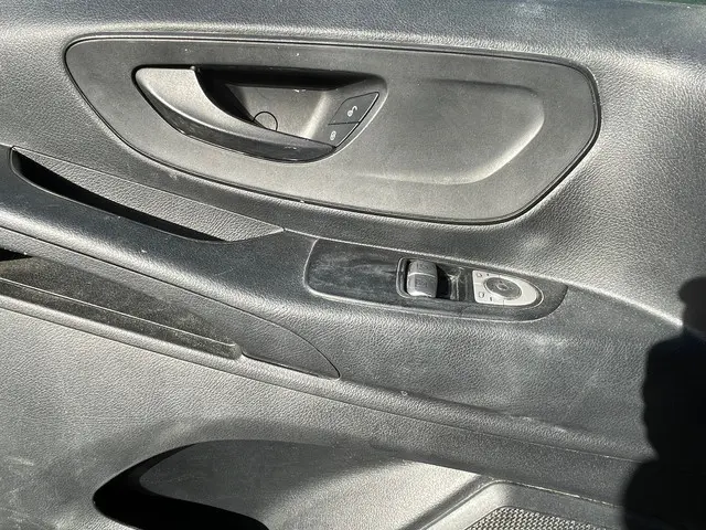 Mercedes-Benz Vito 111 CDI Extra Lang 2017 Diesel 13