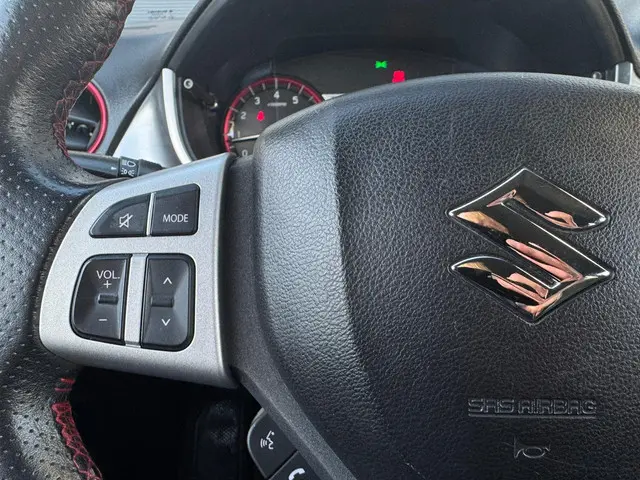 Suzuki Vitara 1.4 S 2016 Benzine 11