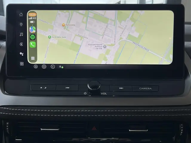 Nissan QASHQAI 1.3 MHEV Xtronic Tekna Plus 2025 Benzine 10