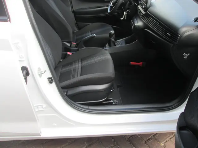 Hyundai i20 1.2 MPI i-Motion 2022 Benzine 14