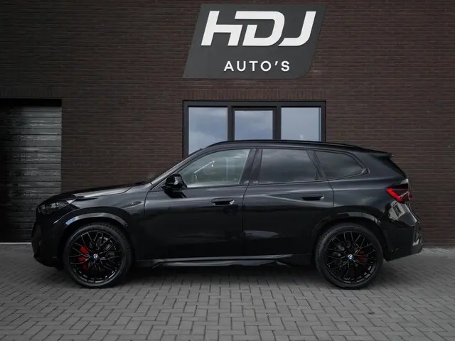 BMW X1 sDrive18i 2024 Benzine 7