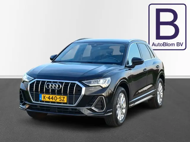 Audi Q3 35 TFSI S edition 2021 Hybride Benzine 3