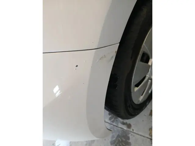 Volkswagen up! 1.0 BMT move up! SCHADEAUTO!! 2017 Benzine 24