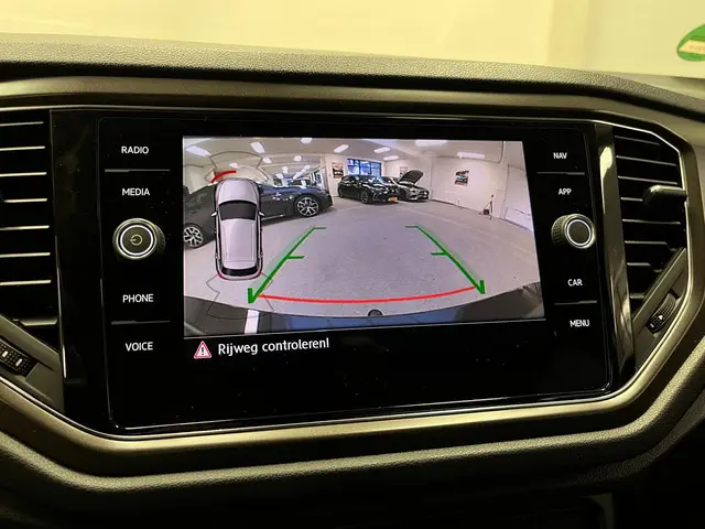 Volkswagen T-Roc 1.5 TSI Style 2019 Benzine 6